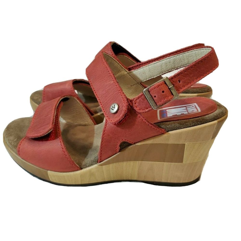 Fancy Me by Wolky sz 38 burnt orange sandals